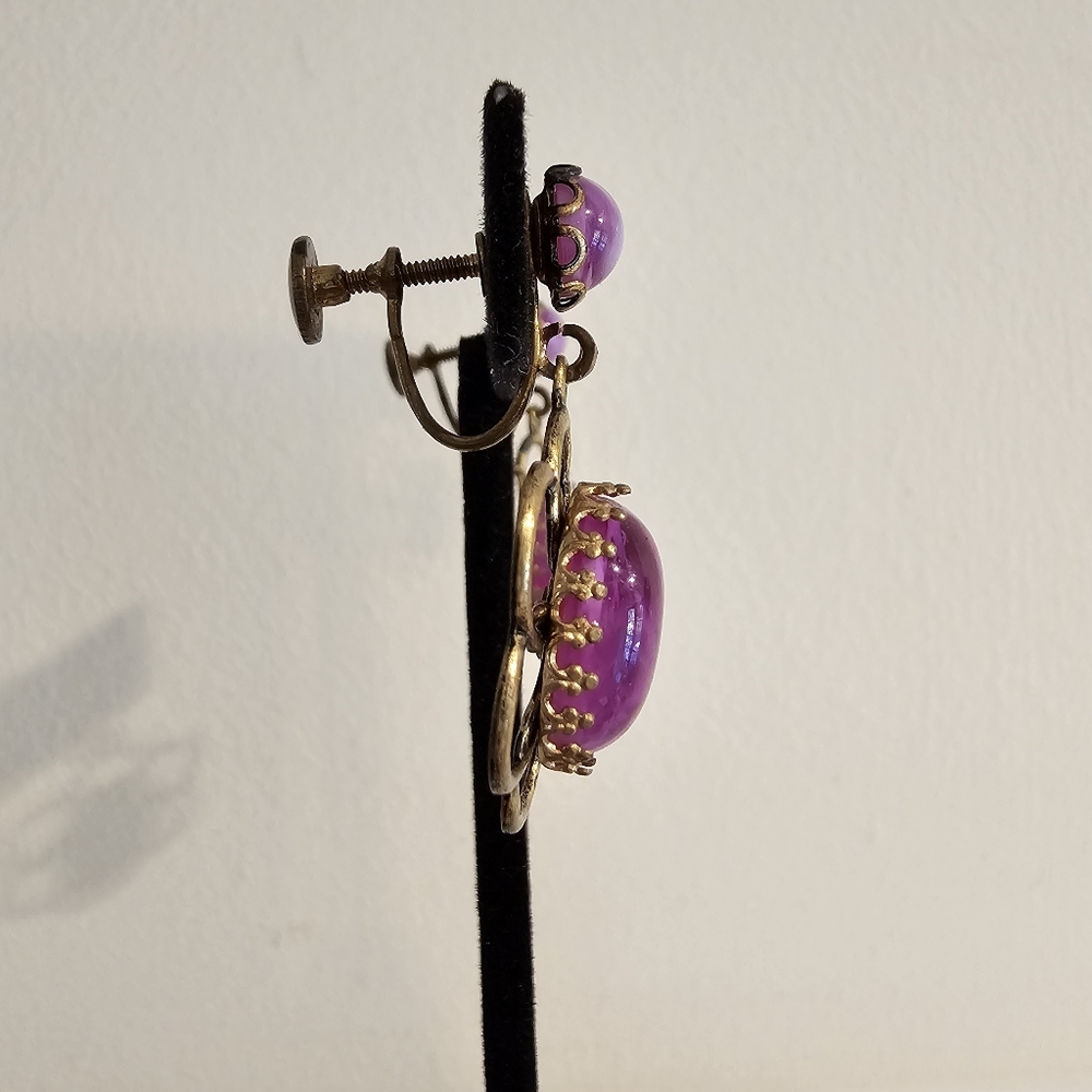 Vintage marbled purple flower dangle screwback earrings - Picture 5 of 9